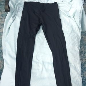 Black Mondetta Leggings with Details on Side